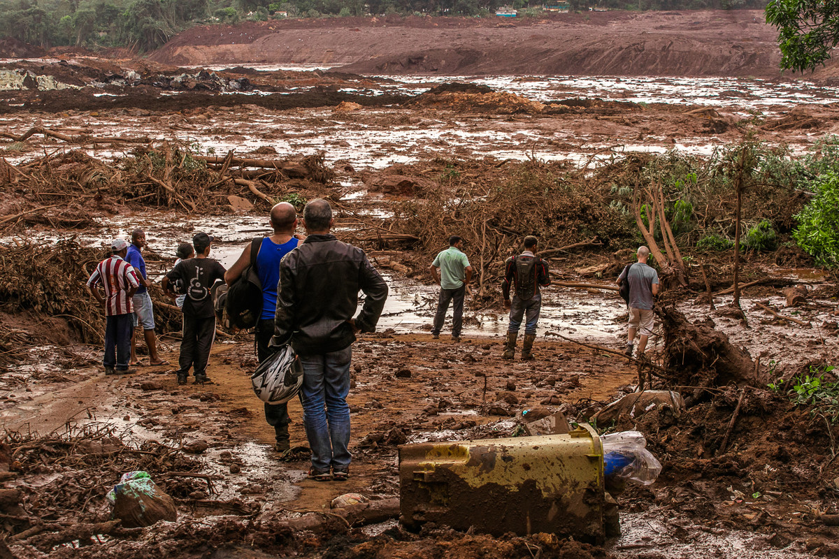 Photo taken by the independent photographer Isis Medeiros in January 2019 at the disaster in Brumadinho.