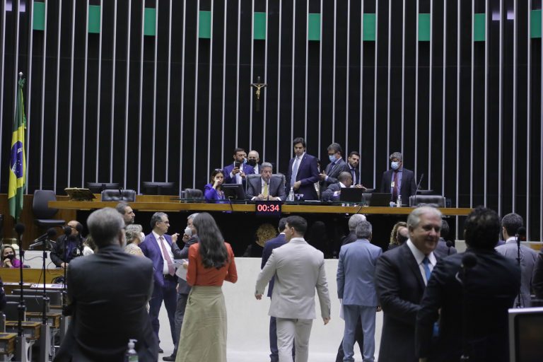 Sessão Deliberativa do Plenário da Câmara (foto: Paulo Sergio / Agência Câmara de Notícias)
