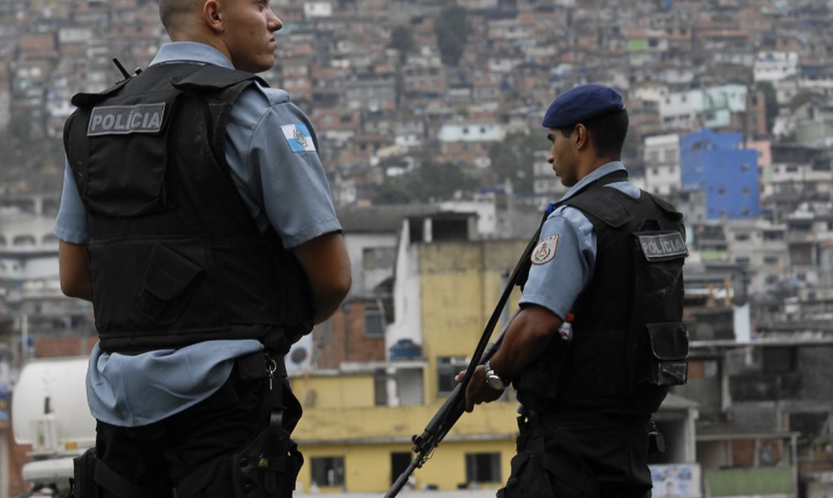Operação policial no Complexo da Penha deixou mais de 20 mortos e seis feridos (Foto: Tânia Rêgo/Agência Brasil)

