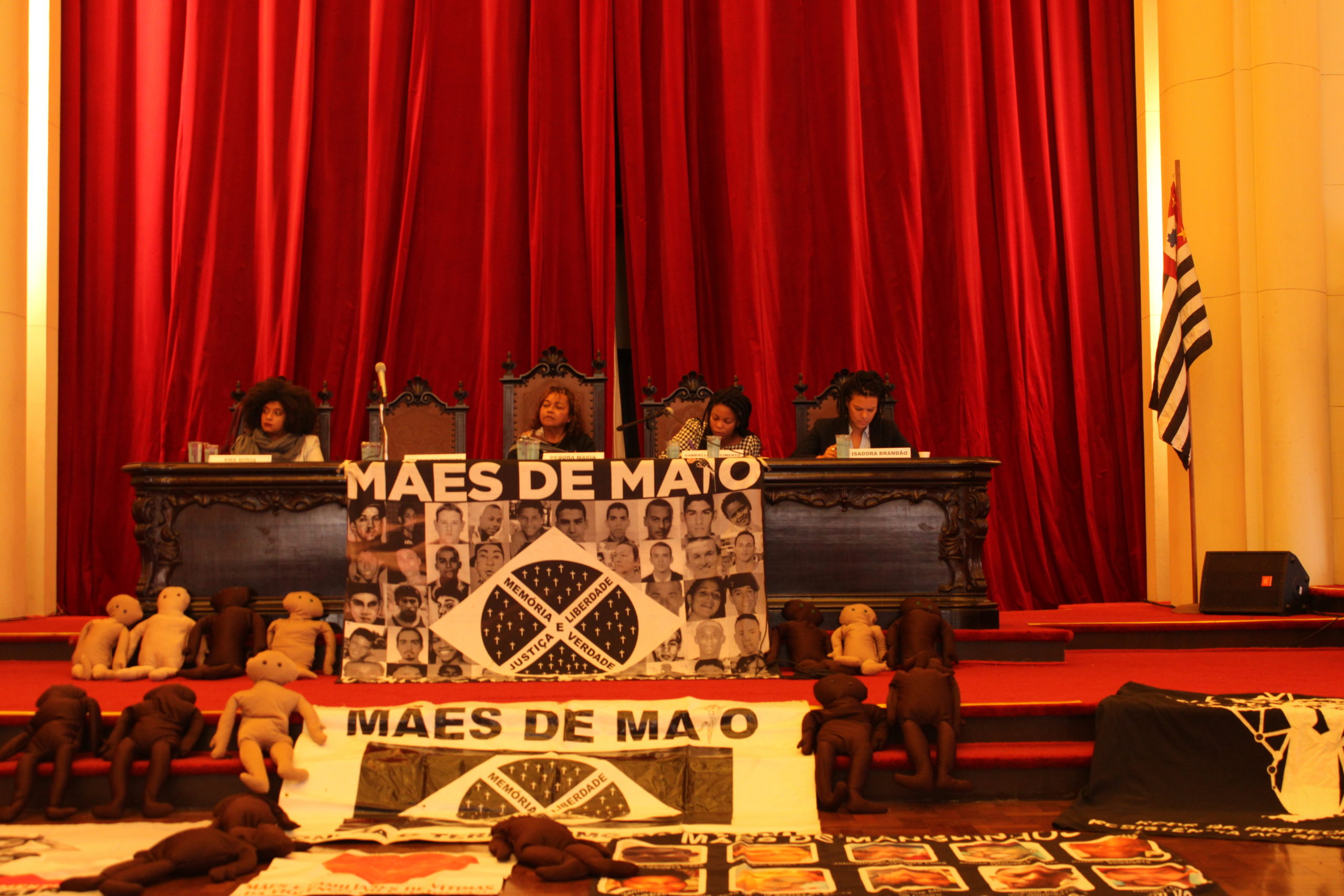 Mães de maio em evento na Faculdade de Direito da USP. Foto: Gabriel Guerra/ Conectas